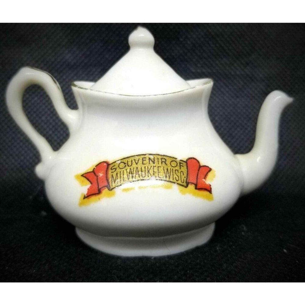 Vintage Japan Milwaukee Wisconsin WI Souvenir Miniature Teapot Tea Pot Floral